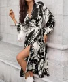 Kadın Uzun Kollu Kruvaze Yakalı Yandan Bağlamalı Desenli Mini Modal Elbise