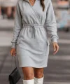 Kadın Uzun Kollu V Yakalı Kapşonlu Cep Detaylı şardonlu Iki Iplik Kısa Elbise