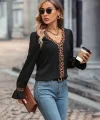 Kadın Uzun Kollu V Yakalı Leopar Detaylı Krep Bluz
