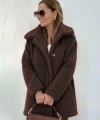 Kadın Uzun Kollu Yakalı önden Düğmeli Welsoft Kaban