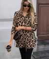 Kadın Uzun Kollu Yakalı önden Düğmeli Yandan Bağcıklı Leopar Desenli Modal Bluz