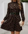 Kadın Uzun Kollu Yarı Balıkçı Yaka Leopar Desenli Kadife Elbise