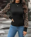 Kadın Uzun Kollu Yarı Balıkçı Yaka Leopar Detaylı Kaşkorse Bluz