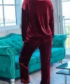 Kadın Uzun Kollu Yuvarlak Yakalı Kadife Bluz Ve Pantolon Takım