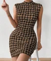 Kadın Yarı Balıkçı Yaka Kolsuz Desenli Kısa Dalgıç Elbise