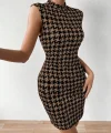 Kadın Yarı Balıkçı Yaka Kolsuz Desenli Kısa Dalgıç Elbise