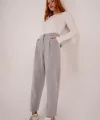 Kapama Cep Detaylı Gri Pantolon