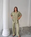 KETEN BELDEN BÜZGÜ DETAYLI GÖMLEK - PANTOLON TAKIM - Yeşil