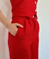 Kırmızı Yelek Ve Pantolon Takım