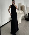 Kolsuz Yarım Bogazlı Uzun Elbise- Siyah