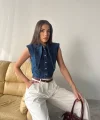 Mavi Yaka Detaylı Denim Crop