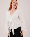 Ön Bağlamalı Volan Kol Beyaz Bluz