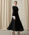 Siyah Yaka Ve Kolları Taşlı Elbise