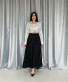 Siyah Yanları Büzgülü Uzun Etek
