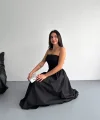Straplez Pileli Elbise - Siyah