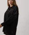 Taşlı Sivri Yaka Gömlek - Siyah