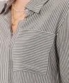 Tek Cep Çizgili iyah Kısa Gömlek