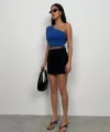 Tek Omuz Crop Bluz