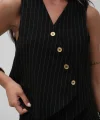 V Yaka Çizgili Kruvaze Yelek