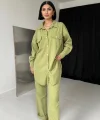 Yeşil Gömlek Ve Çıtçıtlı Pantolon Takım