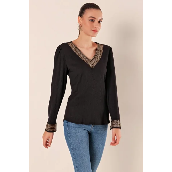 0466 Nakışlı V Yaka Örme Bluz  Siyah