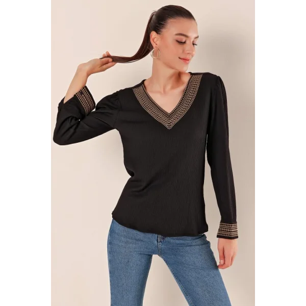 0466 Nakışlı V Yaka Örme Bluz  Siyah