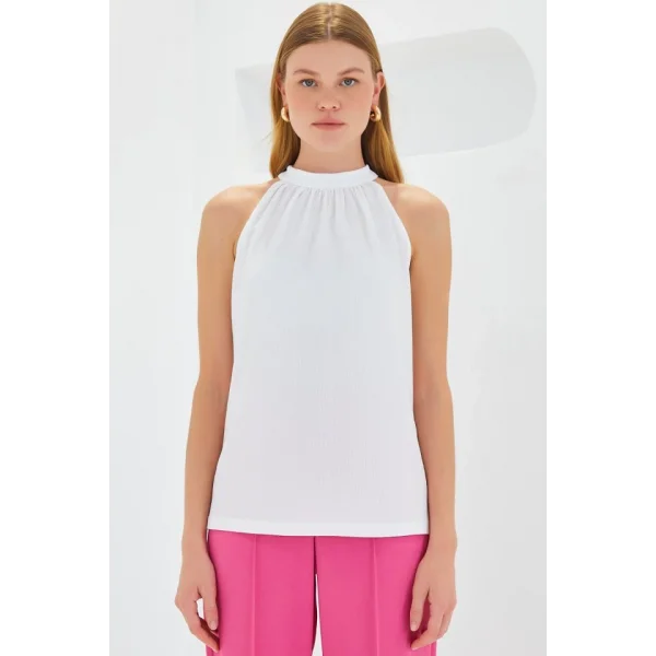 0489 Halter Yaka Örme Bluz  Beyaz