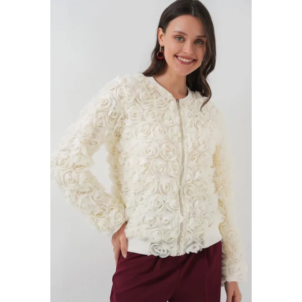 0719 Güllü Ceket  Ekru