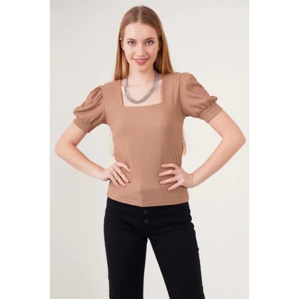 09 Kare Yaka Örme Bluz  B.Kahverengi