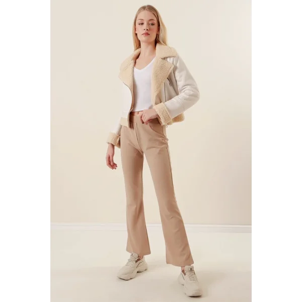 10220 İspanyol Paça Pantolon  Bej