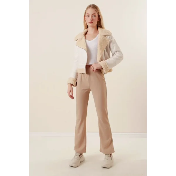 10220 İspanyol Paça Pantolon  Bej
