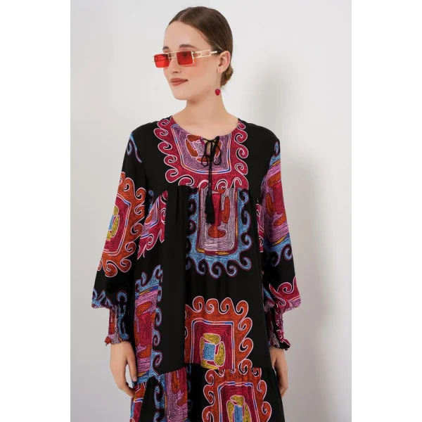 1947 Desenli Uzun Elbise - M. Kırmızı