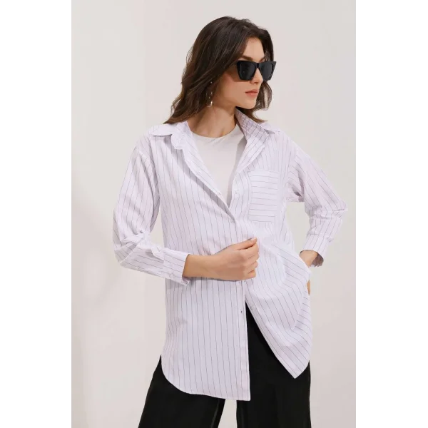 20217 Cep Detaylı Çizgili Oversize Gömlek  Beyaz