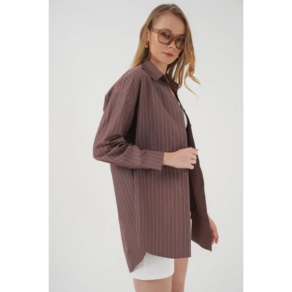 20217 Cep Detaylı Çizgili Oversize Gömlek  Kahverengi