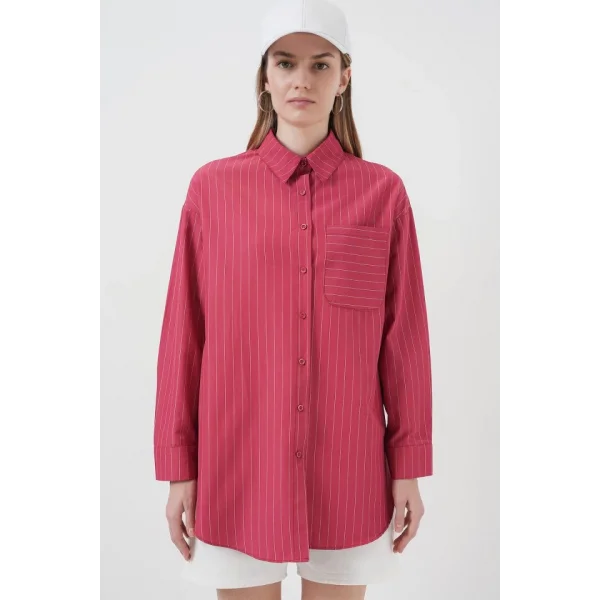 20217 Cep Detaylı Çizgili Oversize Gömlek  Kırmızı
