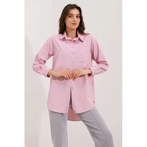 20217 Cep Detaylı Çizgili Oversize Gömlek  Pudra