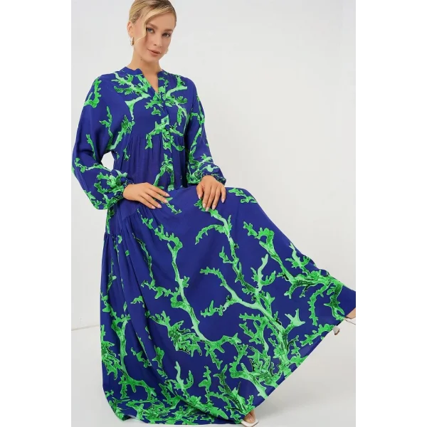 2423 Otantik Desenli Tesettür Elbise - MOR-YEŞİL