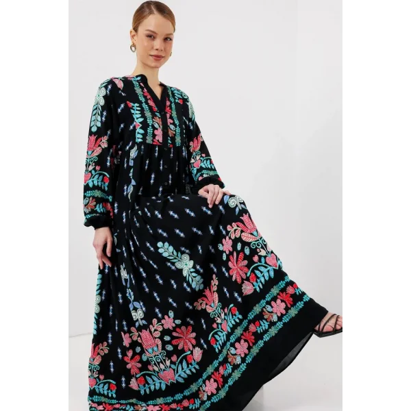 2423 Otantik Desenli Tesettür Elbise - Siyah -  Mint