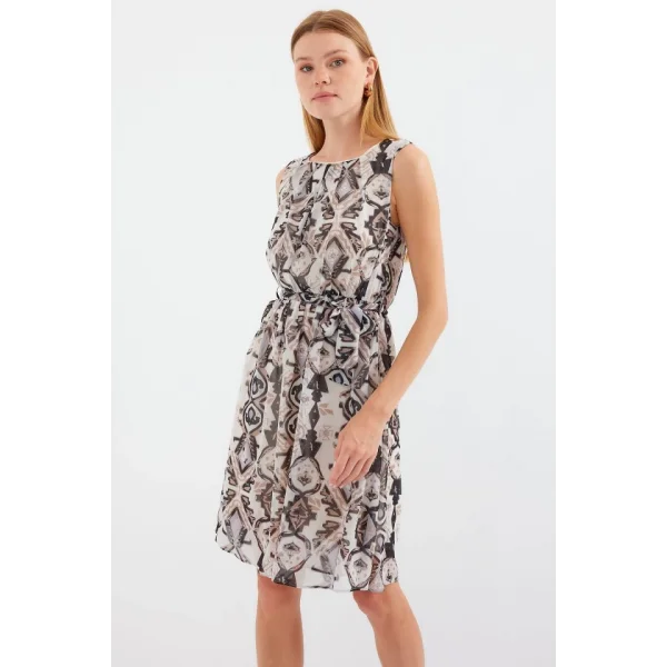 2501 Desenli Sıfır Kol Şifon Elbise  Siyah