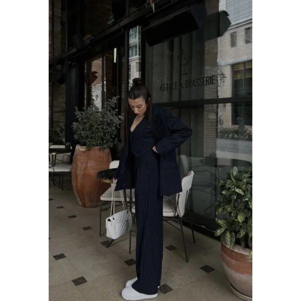 3 Lü Takım Beyaz Çizgi Detaylı Crop Yelek Ceket Bol Kesim Bol Paça Pantolon Alt Üst Takım  Lacivert