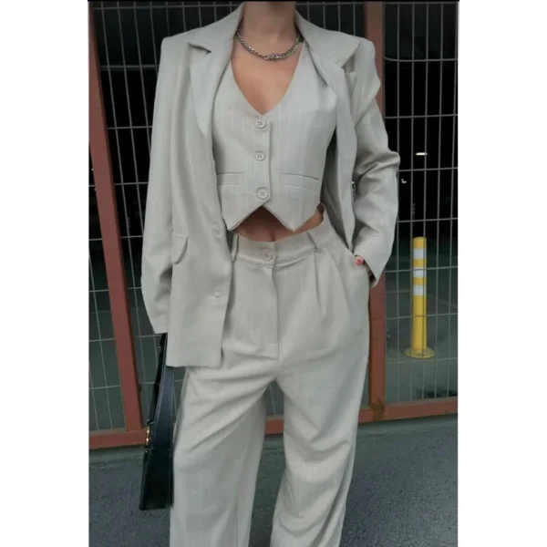 3 Lü Takım Beyaz Çizgi Detaylı Crop Yelek Ceket Bol Kesim Bol Paça Pantolon Alt Üst Takım  Beyaz