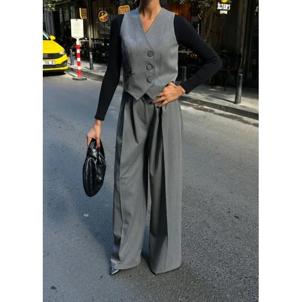 330 Gr Poly Viscose Astarli Suit Takim