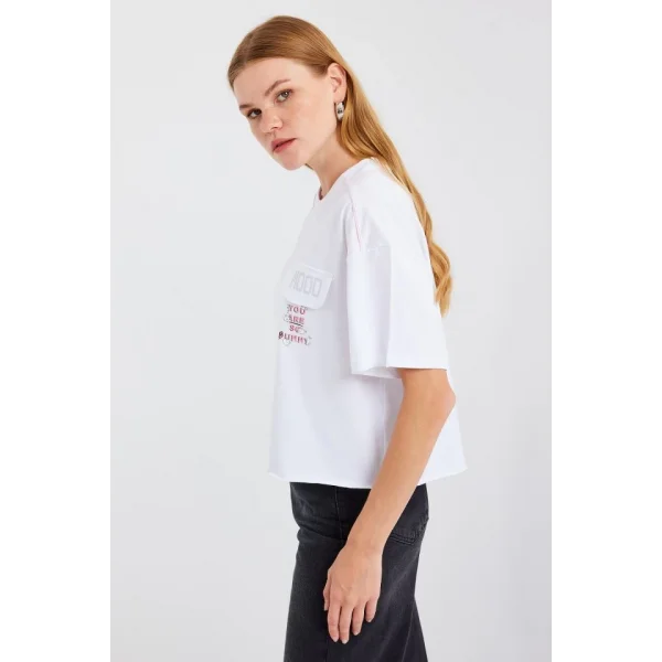 4321 Cep Detaylı Oversize Tişört - Beyaz