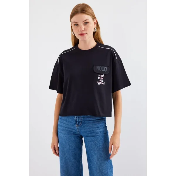 4321 Cep Detaylı Oversize Tişört - Siyah