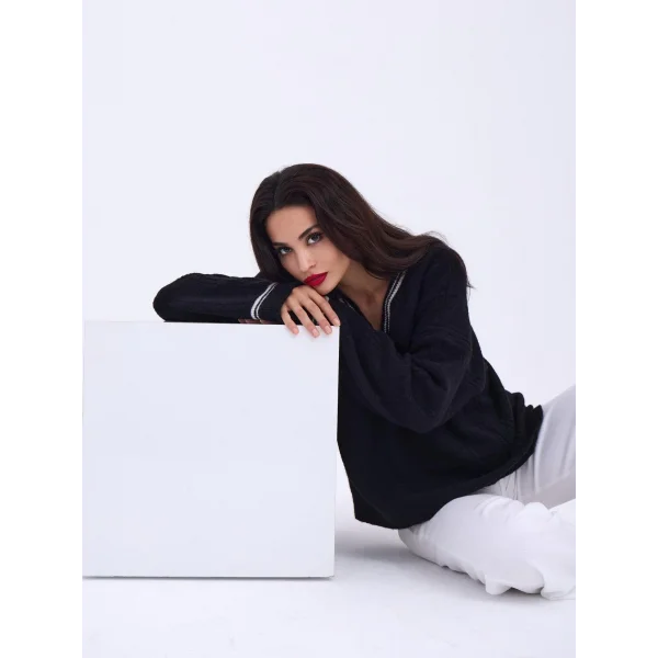 43291 TRİKO V YAKA ÇİZGİLİ KAZAK-SİYAH-EKRU