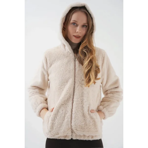 5091 Kapşonlu Kürklü İçi Astarlı Mont  Krem