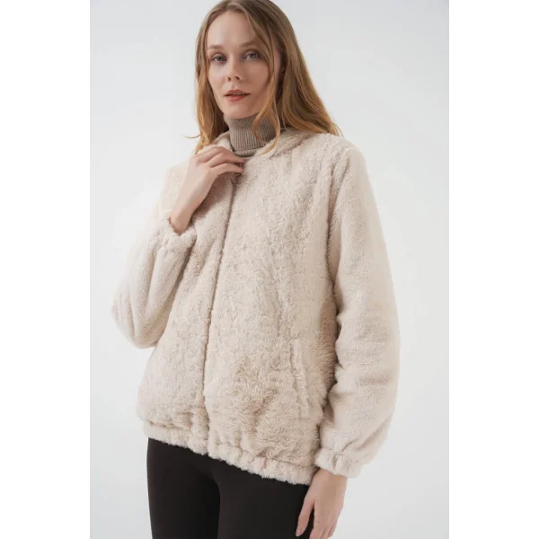5091 Kapşonlu Kürklü İçi Astarlı Mont  Krem
