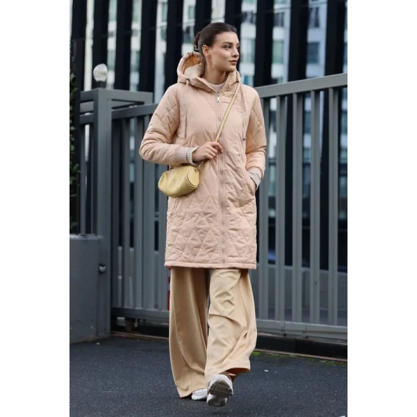 51 Kapitone Uzun Şişme Mont  Bej