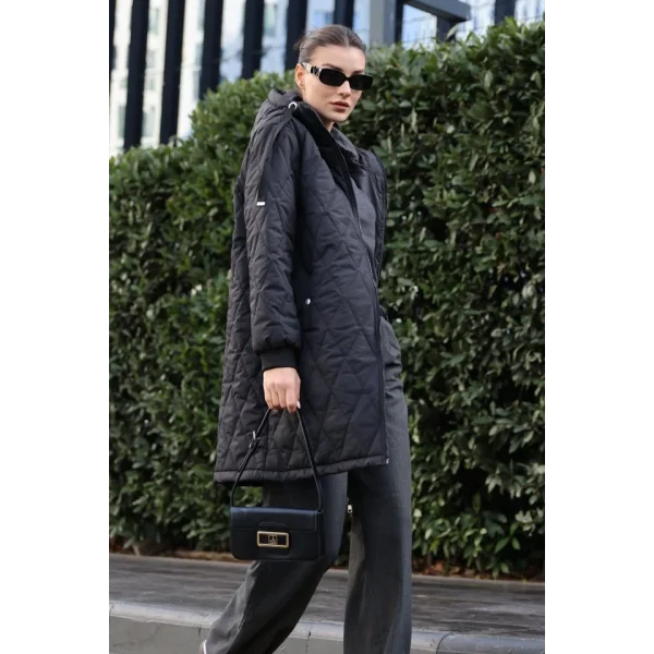 51 Kapitone Uzun Şişme Mont  Siyah