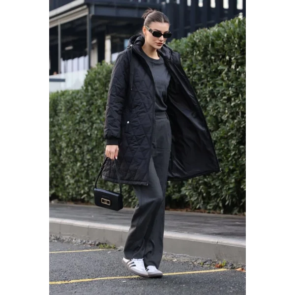 51 Kapitone Uzun Şişme Mont  Siyah